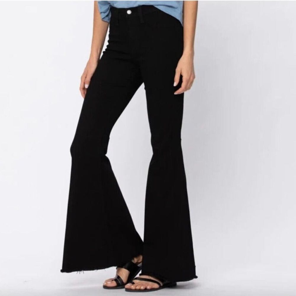 Judy Blue Memphis Black Flared High-Waist Jeans Size 7/28 Coastal Cowgirl Casual